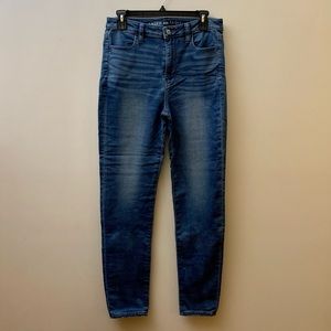 American Eagle Women’s Jeans - Super Hi-Rise Jegging. Size 8 Regular